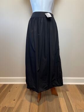 J Gee Bubble Hem Maxi Skirt M Black Structured Fabric NWT